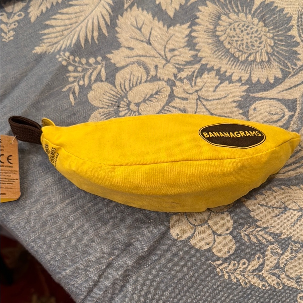 Banana Republic Yellow Word Game